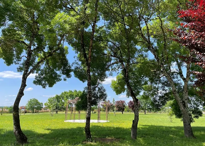 Pensionat Chateau De La Busquette - 4*