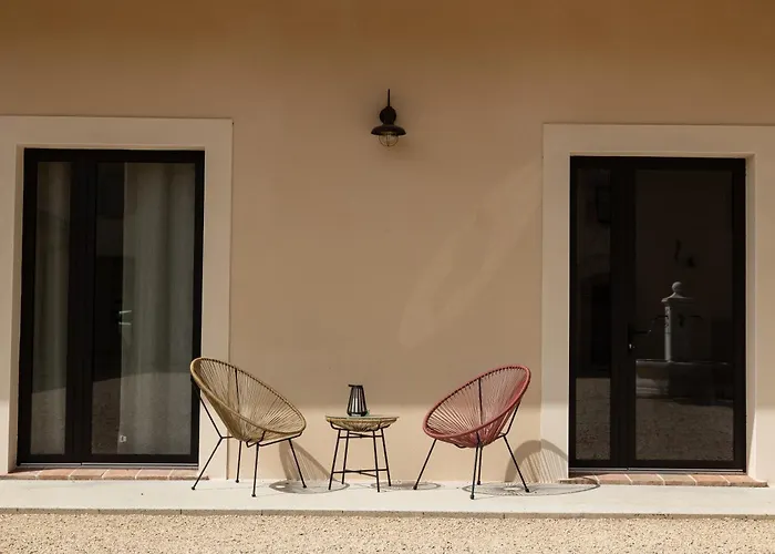 Chateau De La Busquette - Pensionat 4*