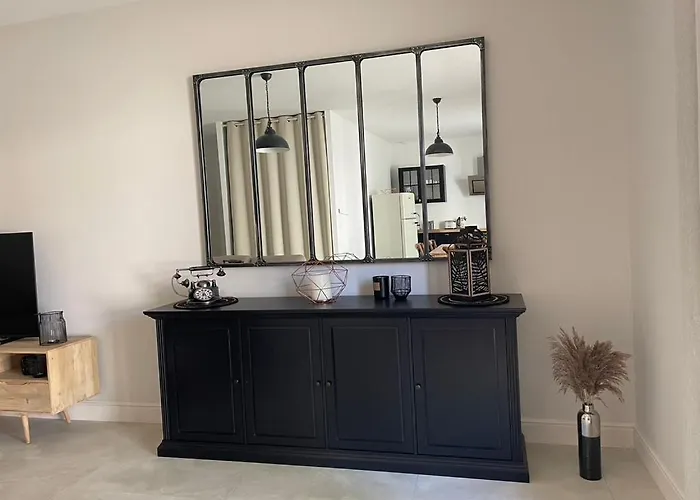 Chateau De La Busquette - La Magdelaine-Sur-Tarn