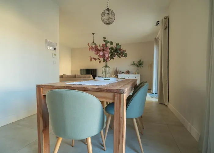 Chateau De La Busquette - Pensionat 4*