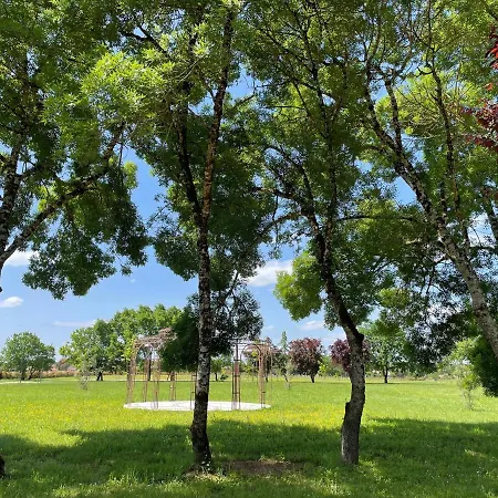 Гостевой дом Chateau De La Busquette - 4*