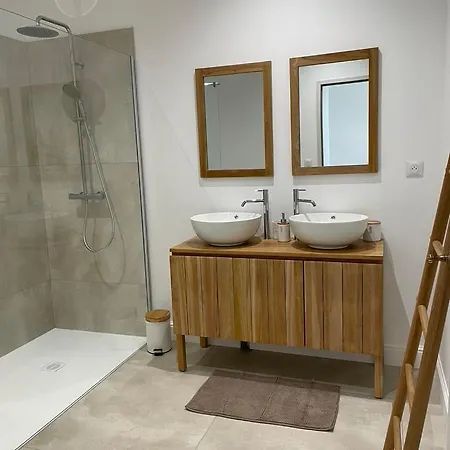 Chateau De La Busquette -