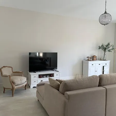 Chateau De La Busquette - Гостевой дом 4*