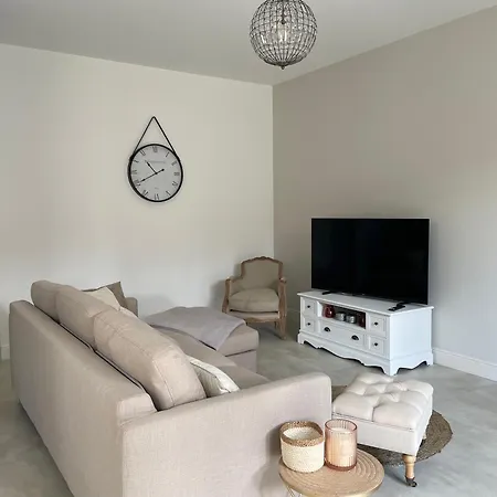 Гостевой дом Chateau De La Busquette - La Magdelaine-Sur-Tarn