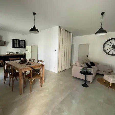 Гостевой дом Chateau De La Busquette - La Magdelaine-Sur-Tarn