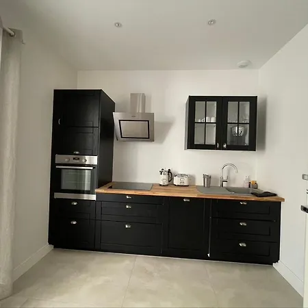 Chateau De La Busquette - Гостевой дом La Magdelaine-Sur-Tarn