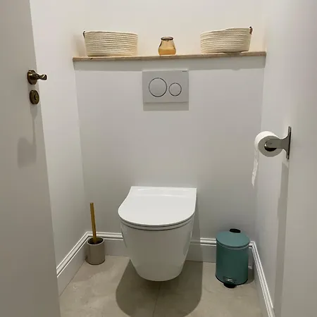 Chateau De La Busquette - Гостевой дом